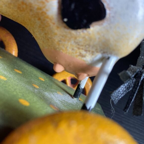 Vintage METAL COLLECTABLE  COW ON wheels by innovation "MES AMIS" COW PULL TOY - Picture 7 of 15